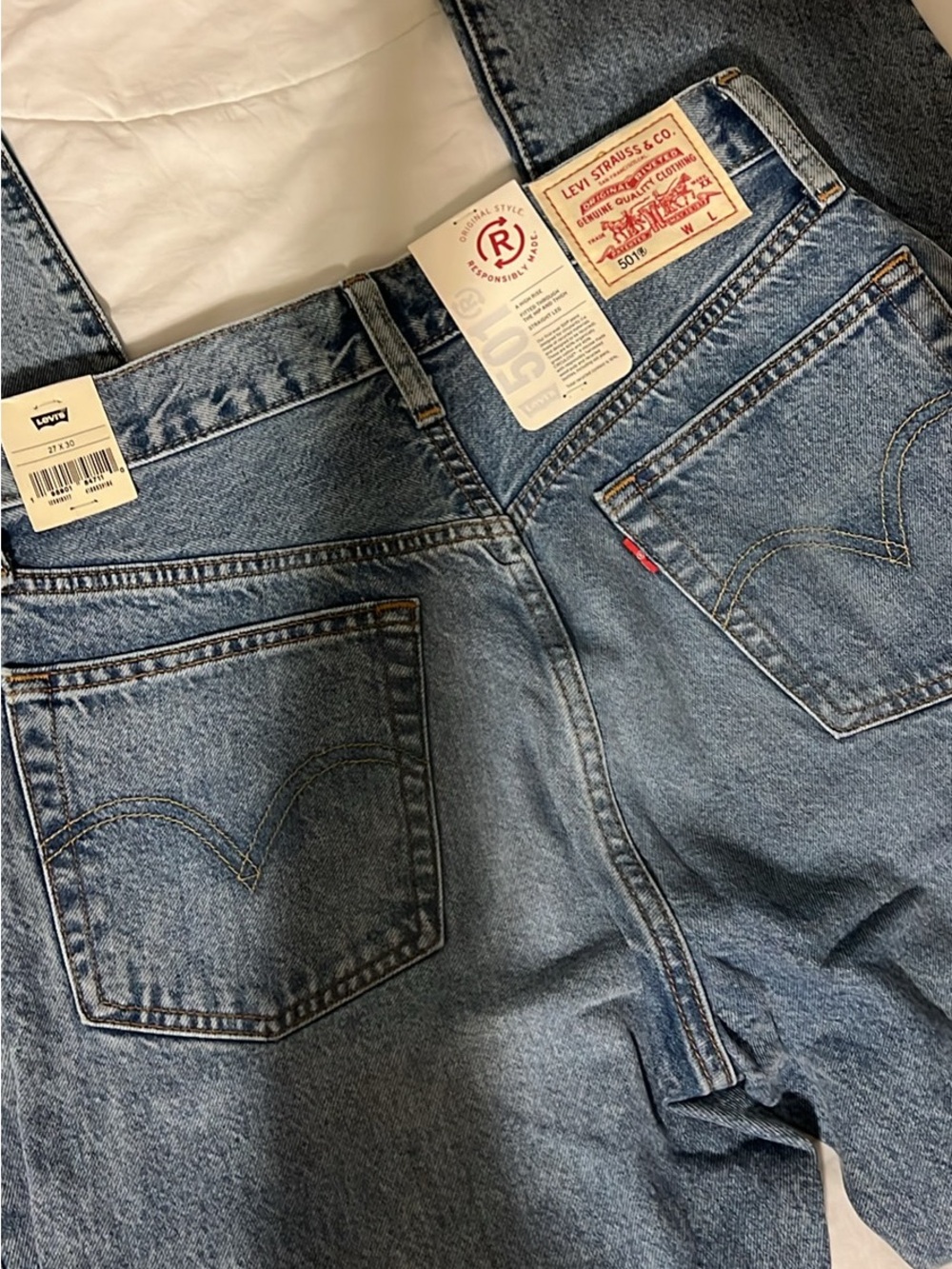 Womens Levis 501 27x30